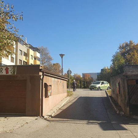 New Apartment At A Great Location Blagoevgrad Bagian luar foto