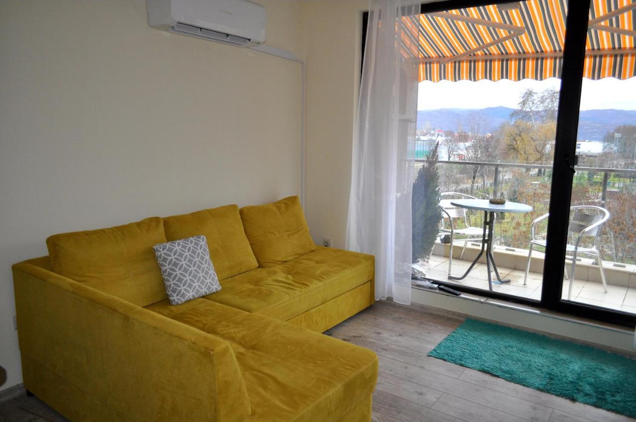 New Apartment At A Great Location Blagoevgrad Bagian luar foto